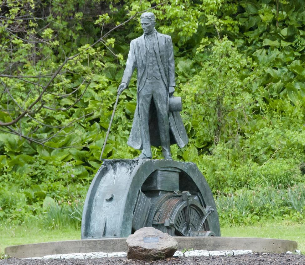 Statue of Nikola Tesla, Niagra Falls